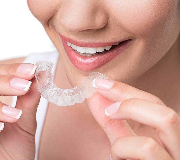 Bell Gardens Clear Aligners
